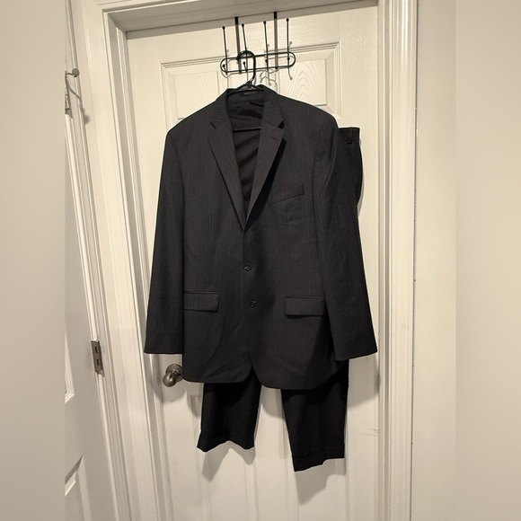 Lauren Ralph Lauren Wool Pinstripe Business Suit 44L , 38x30. - Picture 2 of 15